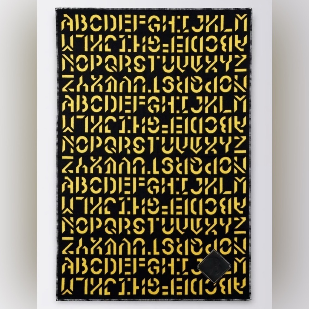 BYREDO Alphabeta Blanket BYPRODUCT 45 Team Colors Black and Yellow wool cashmere - Picture 3 of 4